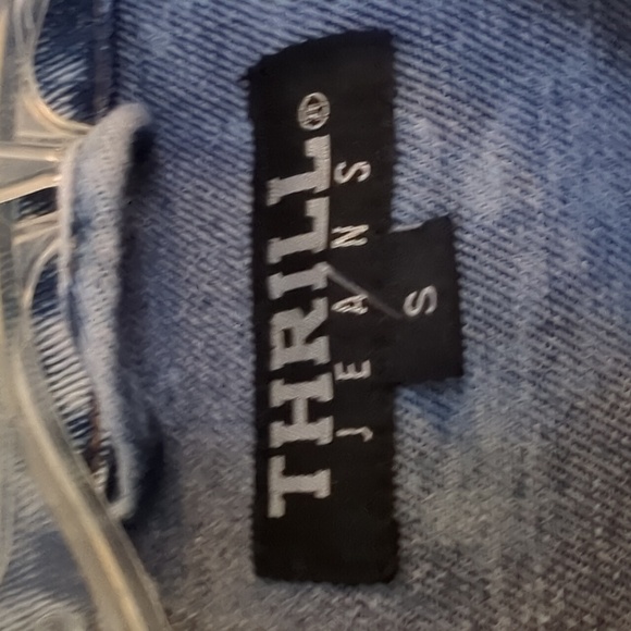 Thrill distressed denim jacket - Picture 4 of 12